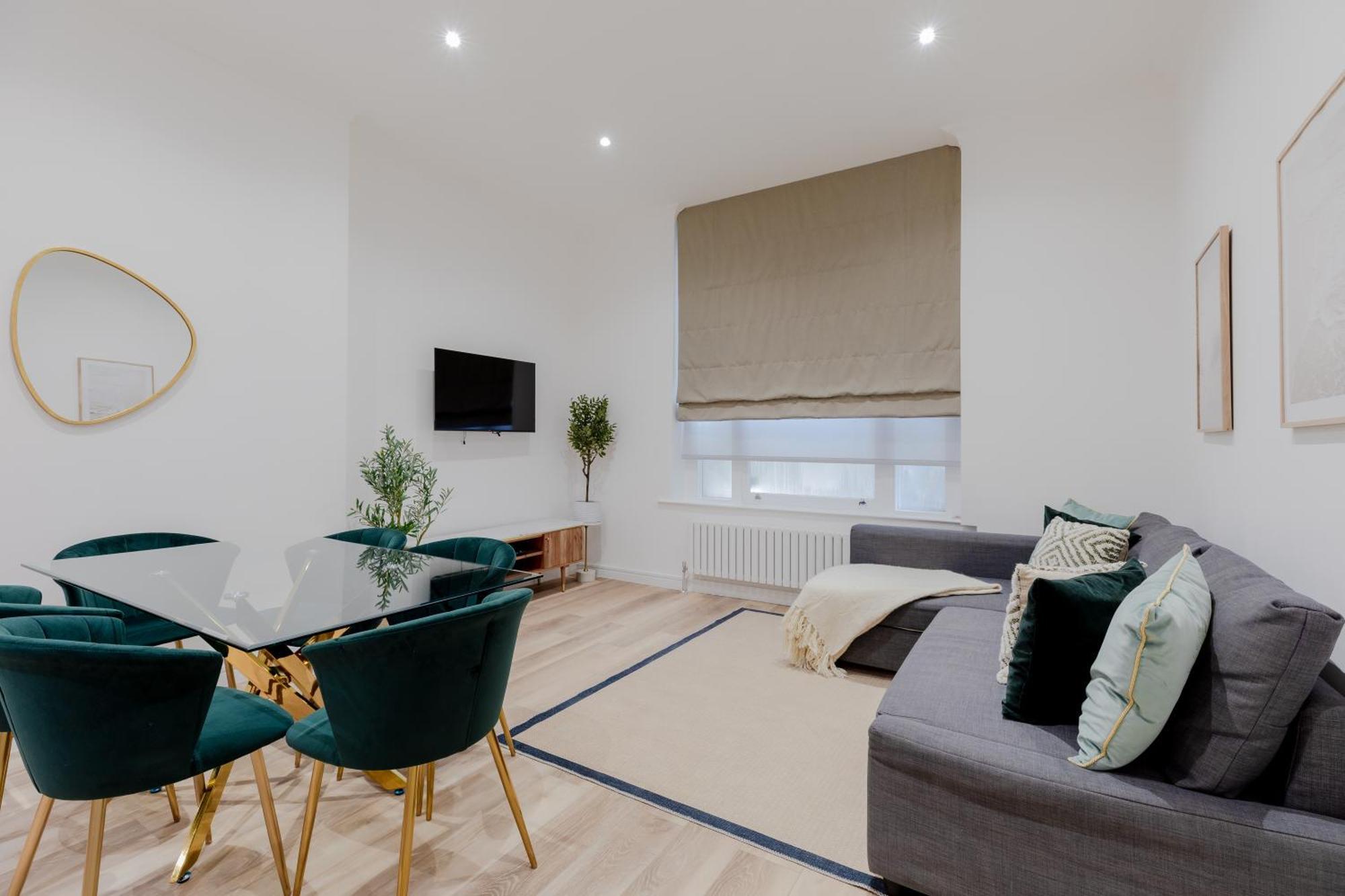 Hyde Park - Prime Vision Living Apartment *