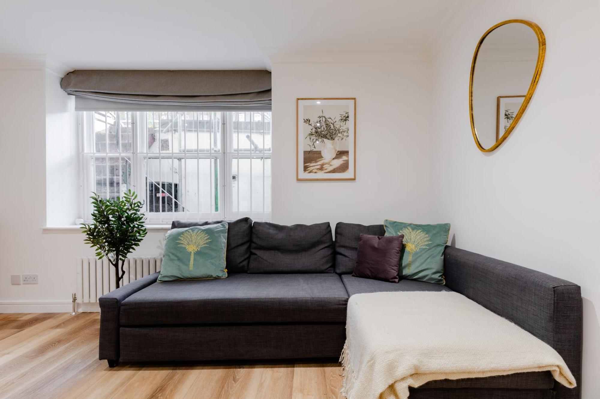 Hyde Park - Prime Vision Living Apartment *