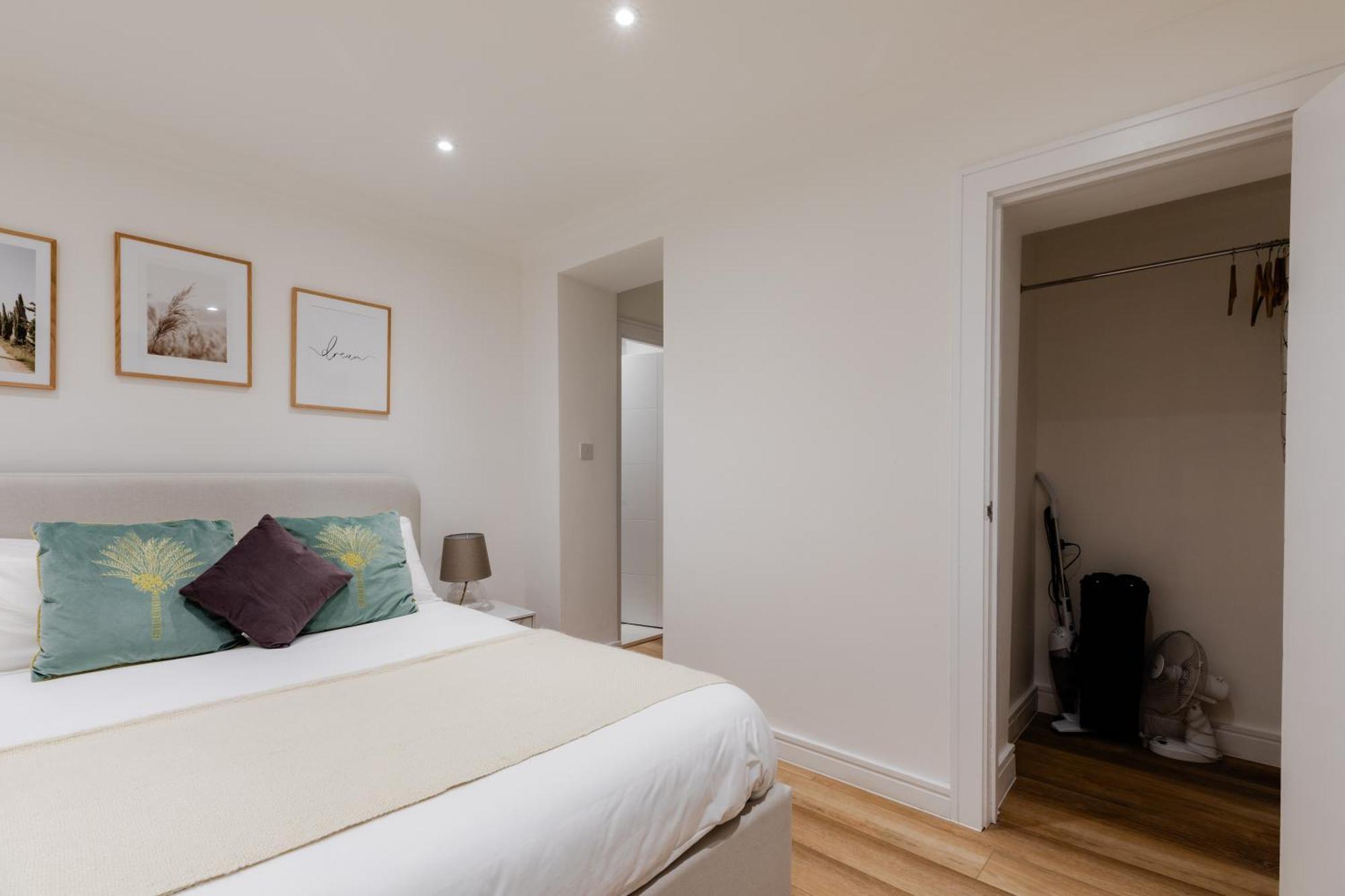 Hyde Park - Prime Vision Living