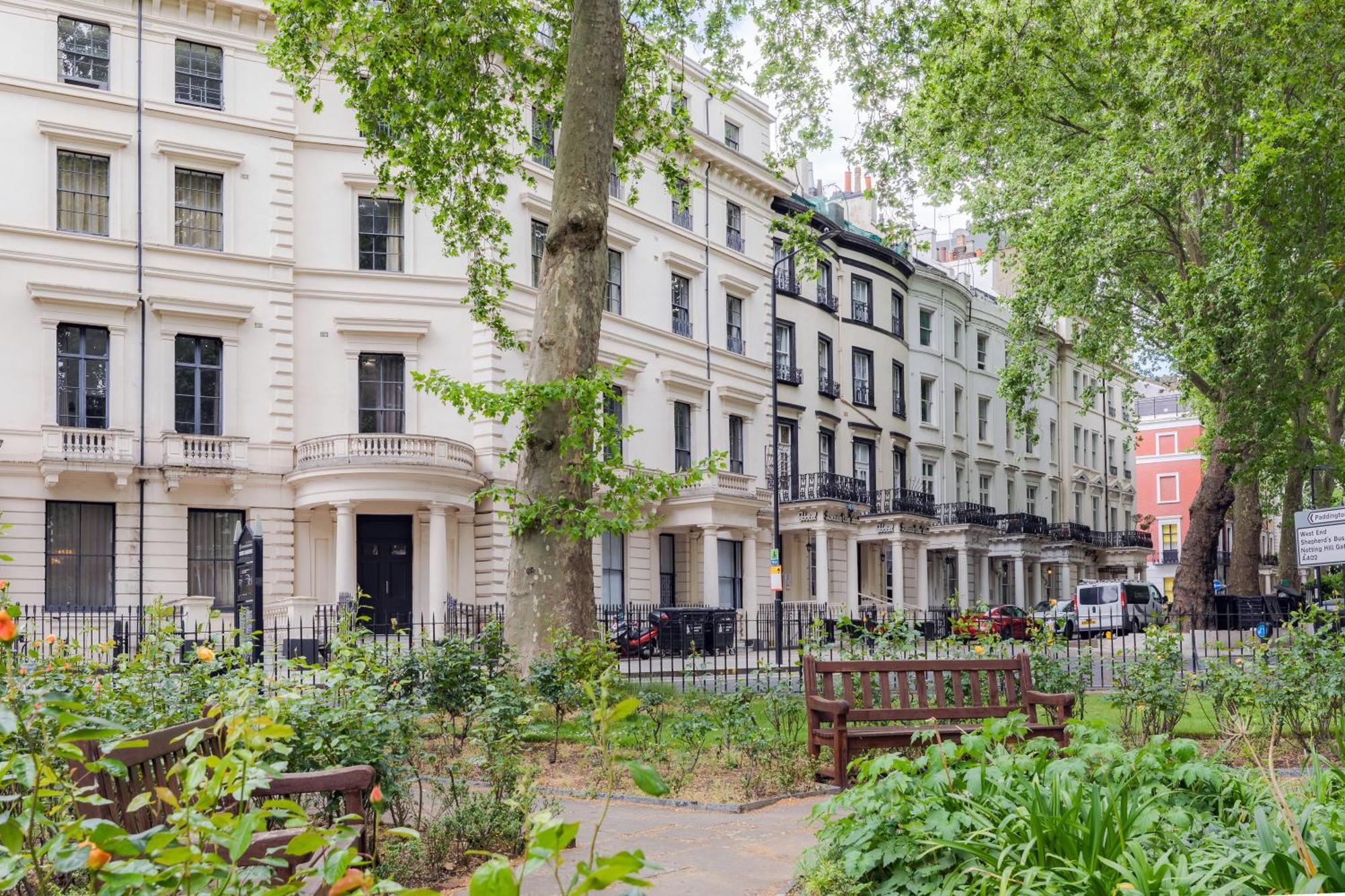 Hyde Park - Prime Vision Living *