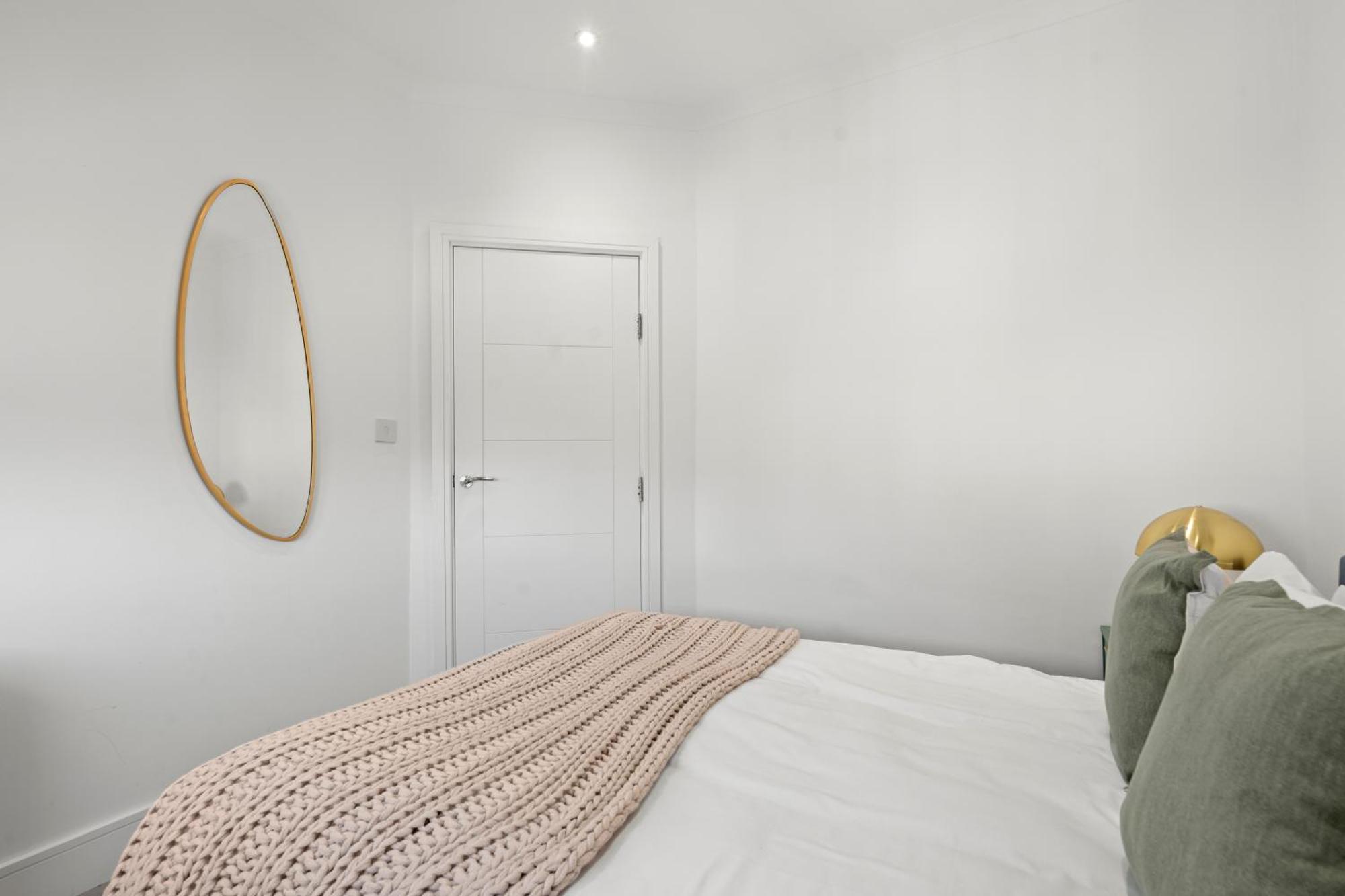 Hyde Park - Prime Vision Living Apartment *