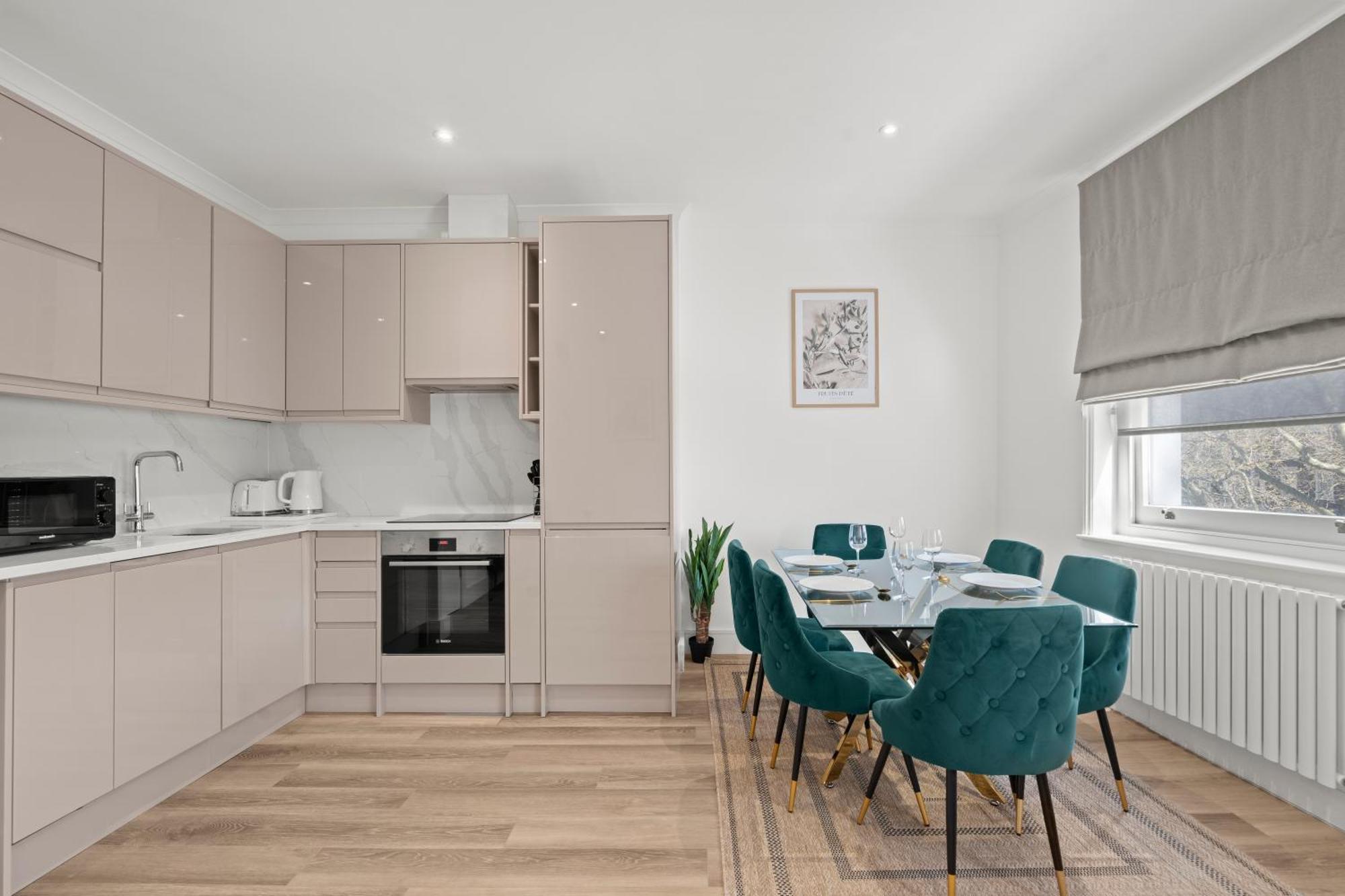 Hyde Park - Prime Vision Living Apartment